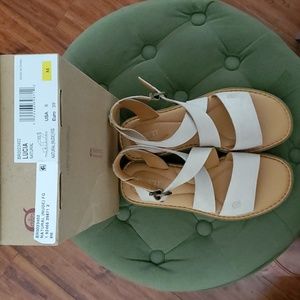 Born  Flat sandals size 8
